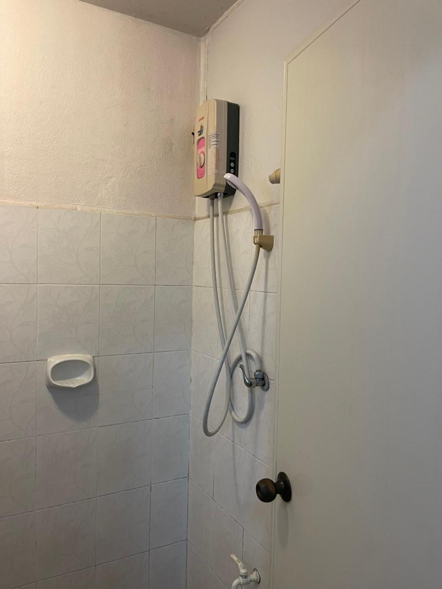 Jj Guesthouse Chiang Mai Zewnętrze zdjęcie
