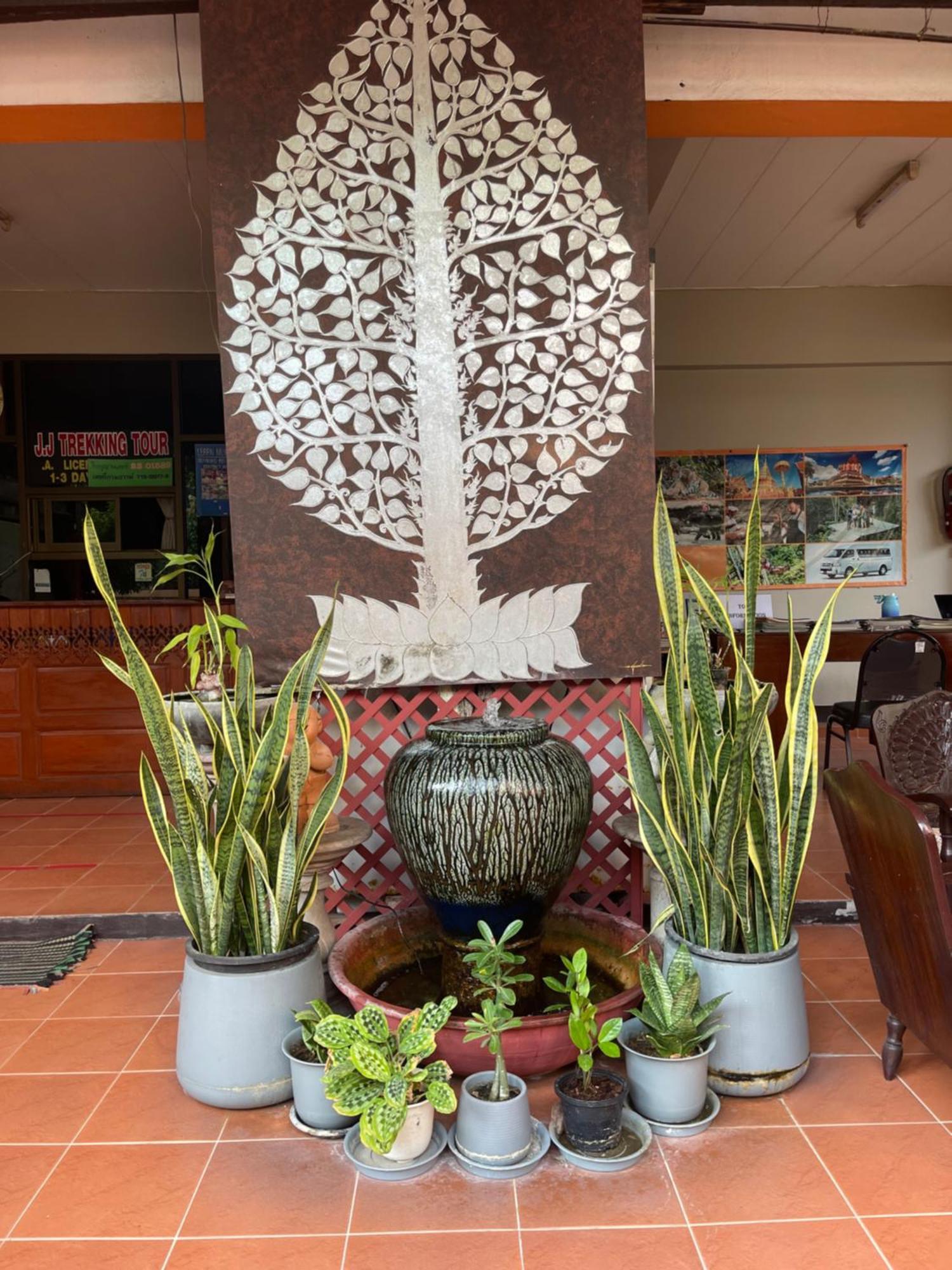 Jj Guesthouse Chiang Mai Zewnętrze zdjęcie