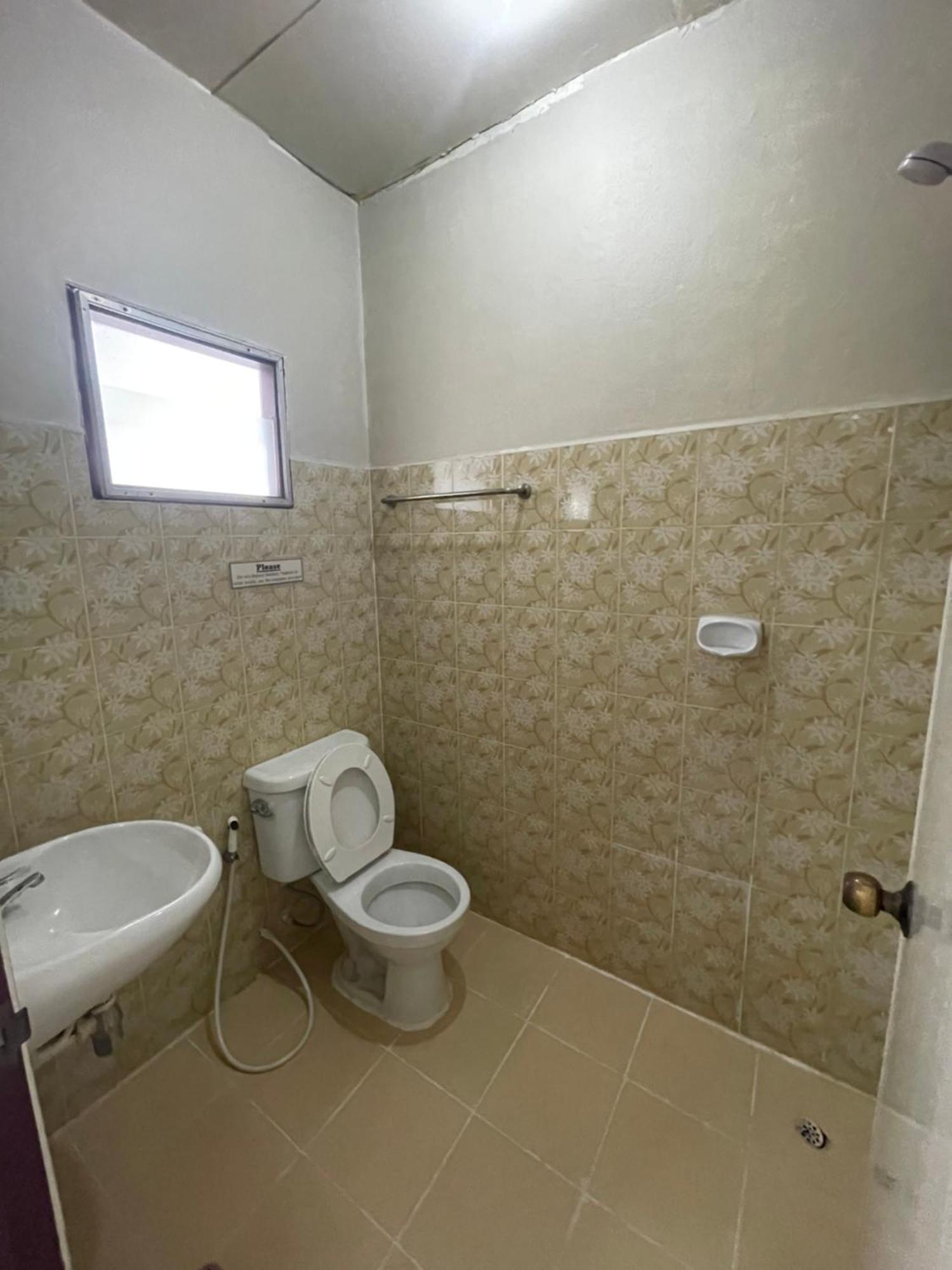 Jj Guesthouse Chiang Mai Zewnętrze zdjęcie