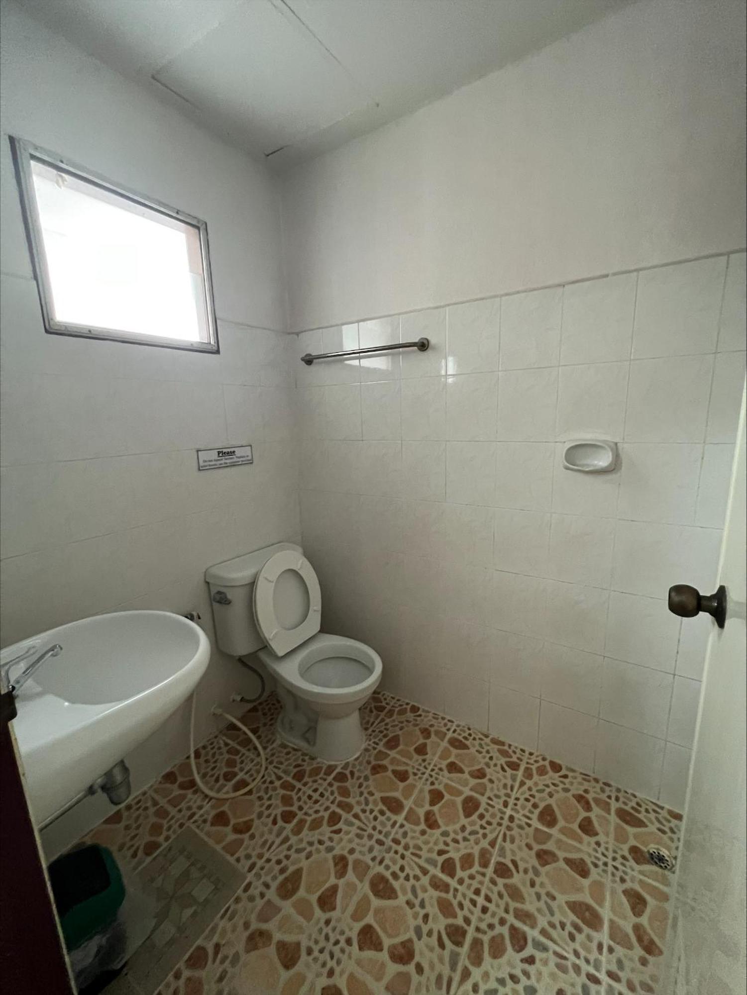 Jj Guesthouse Chiang Mai Zewnętrze zdjęcie
