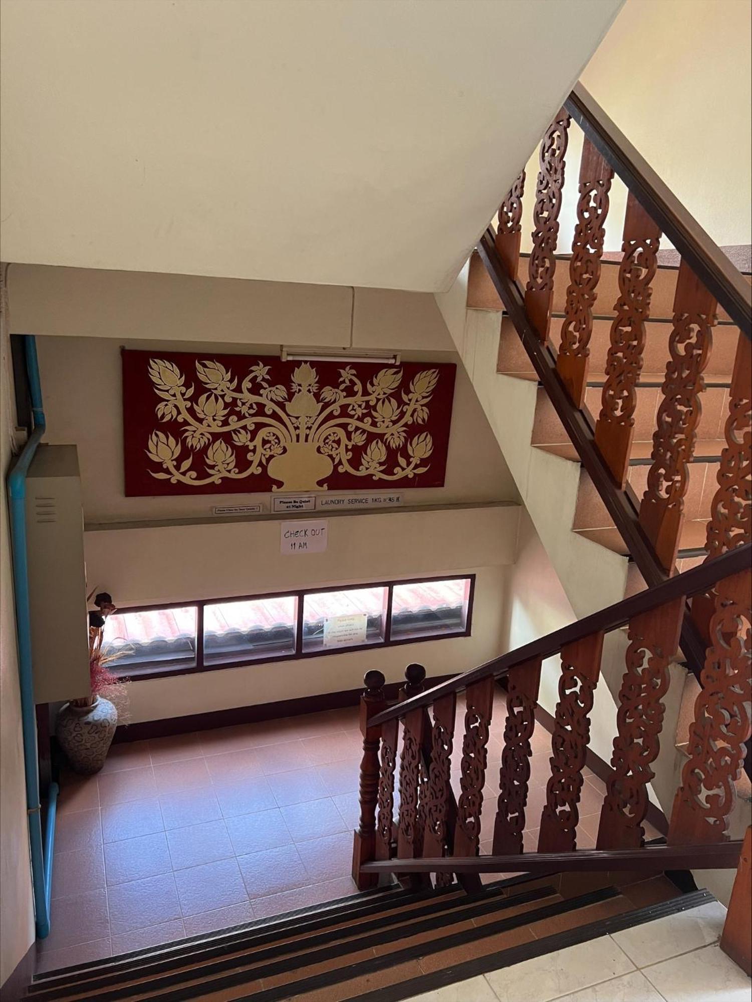 Jj Guesthouse Chiang Mai Zewnętrze zdjęcie